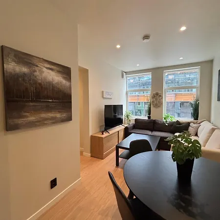 Beautiful 2 Bedroom In Sentrum *
