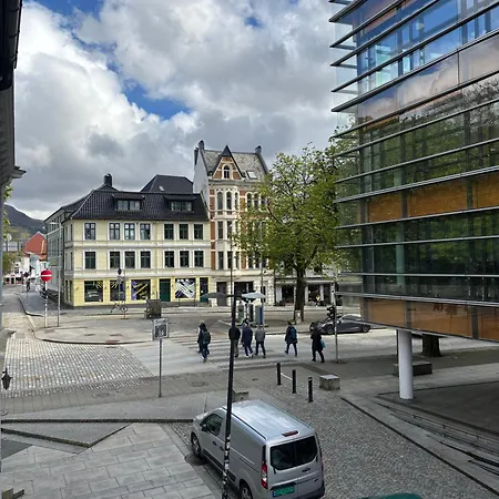 Lägenhet Beautiful 2 Bedroom In Sentrum *