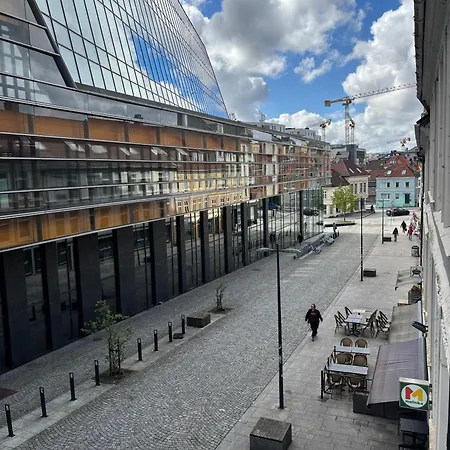 Beautiful 2 Bedroom In Sentrum Lägenhet Bergen